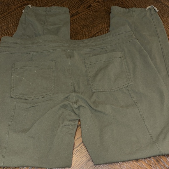 Athleta Metro Slouch Pant Drawstring Forest Green Size Large Petite - Picture 9 of 10